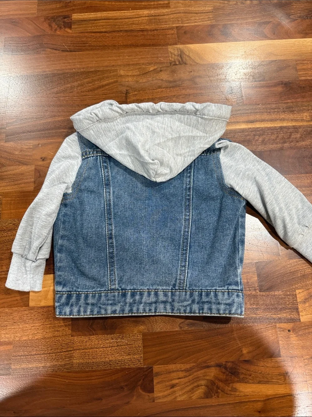 Little Bipsy button front